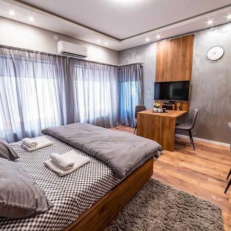 Ivi Place Apartments Новий Сад Екстер'єр фото