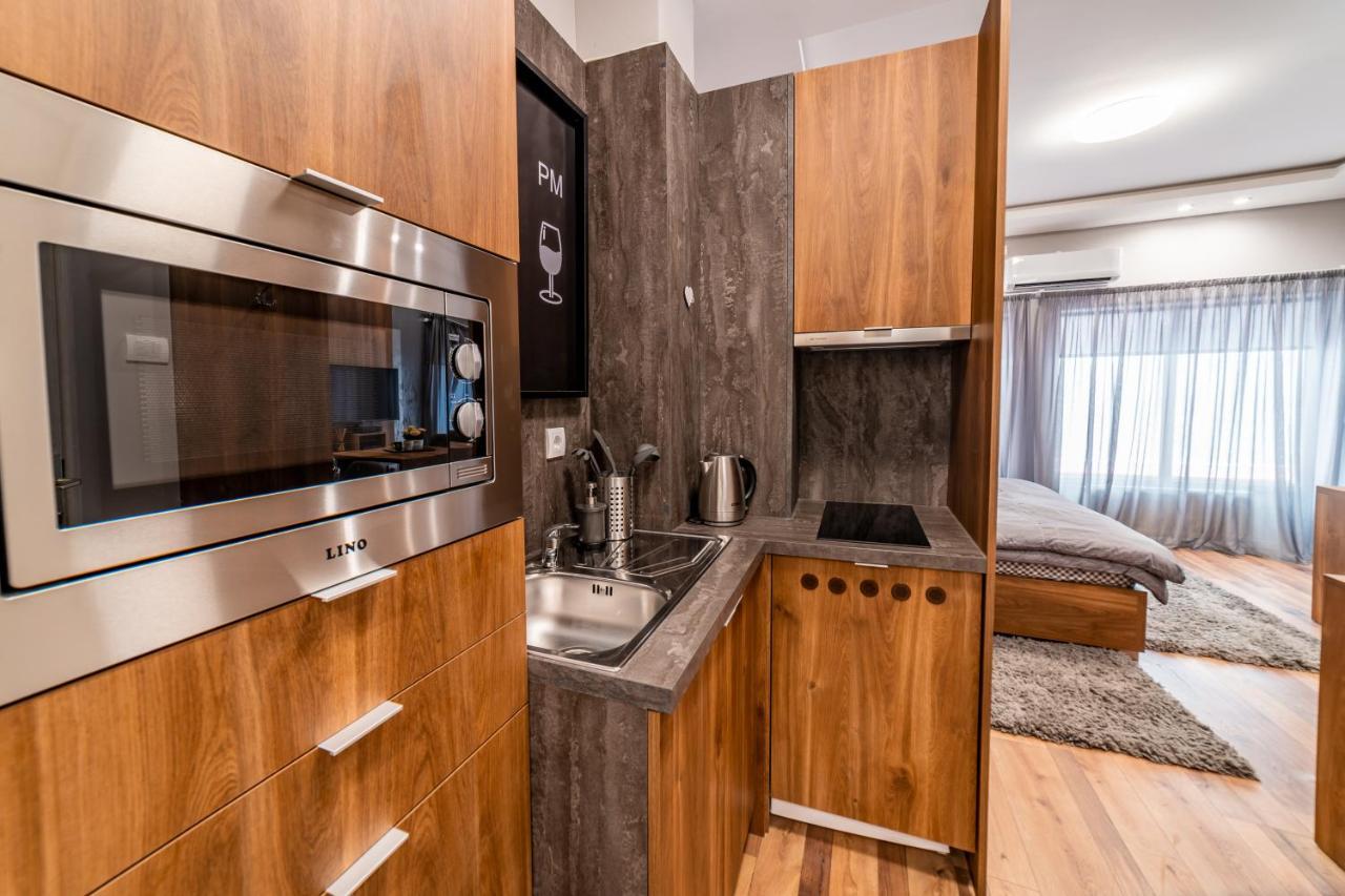 Ivi Place Apartments Новий Сад Екстер'єр фото